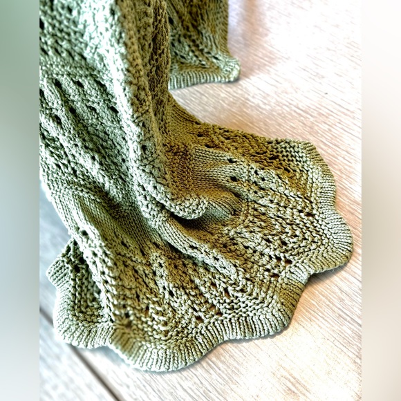 LIGHTWEIGHT KNIT CINCHING SWEATER - Picture 11 of 11